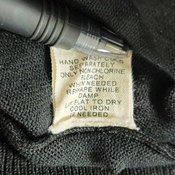 Ultra Flirt Knit Sweater Long Sleeve NOPE Funny Emoji Black - Picture 11 of 11